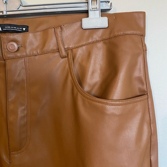ZARA Faux Leather Pants Brown Size XXL - Picture 4 of 6
